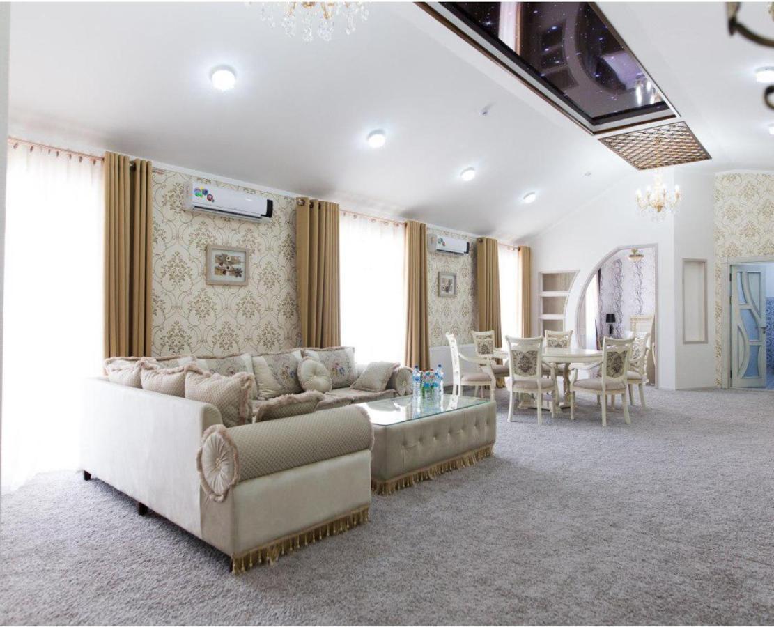 Alexander Hotel Samarkand Buitenkant foto