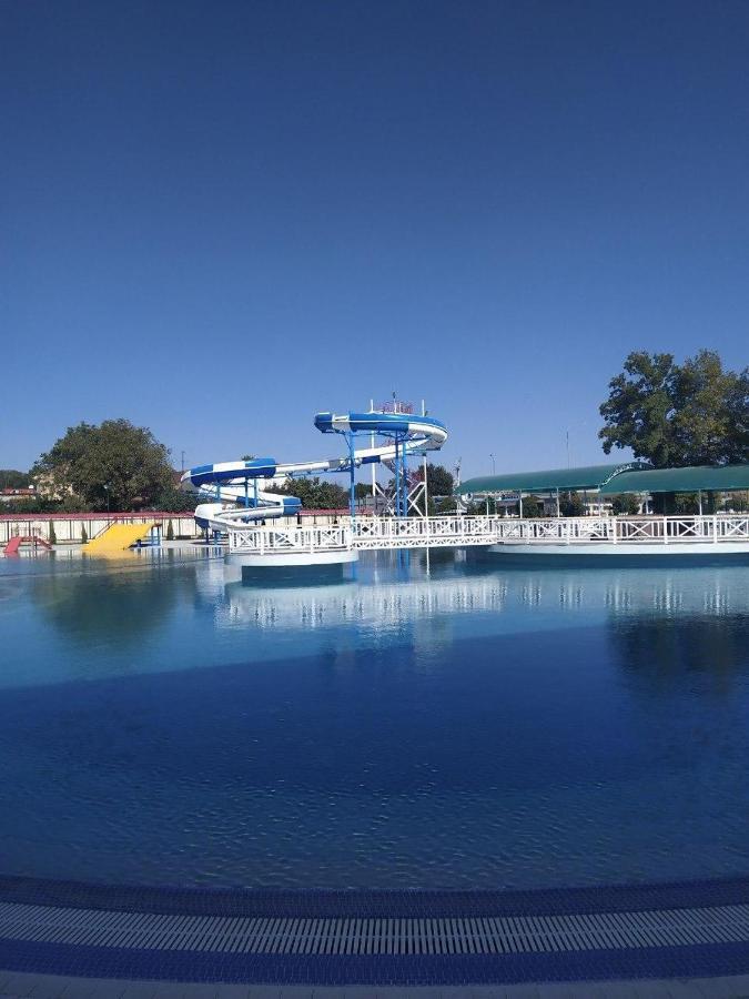 Alexander Hotel Samarkand Buitenkant foto