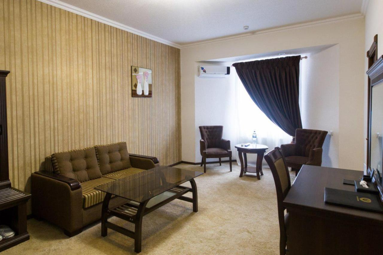 Alexander Hotel Samarkand Buitenkant foto