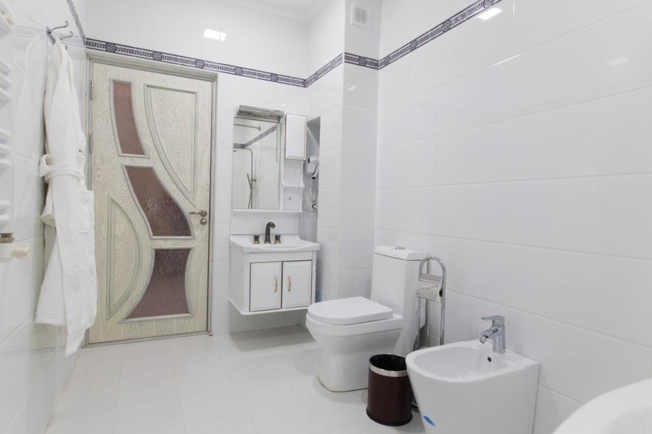Alexander Hotel Samarkand Buitenkant foto