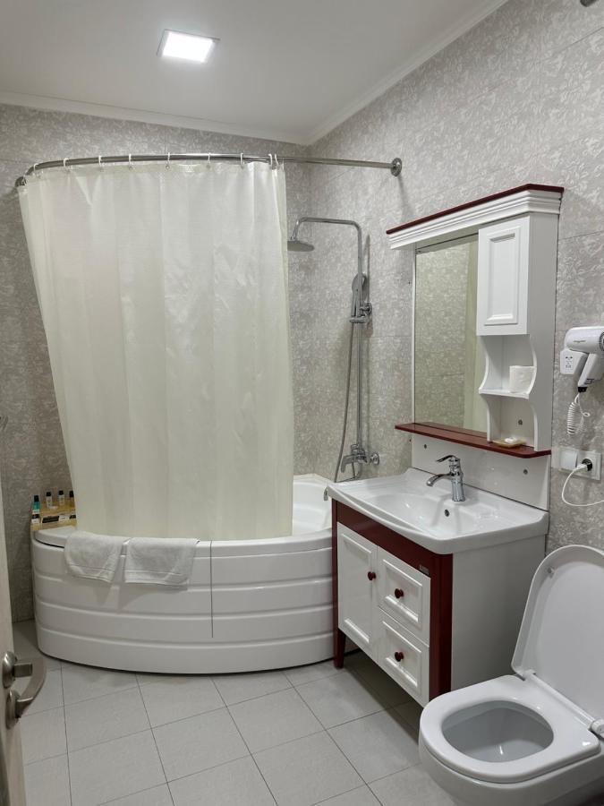Alexander Hotel Samarkand Buitenkant foto