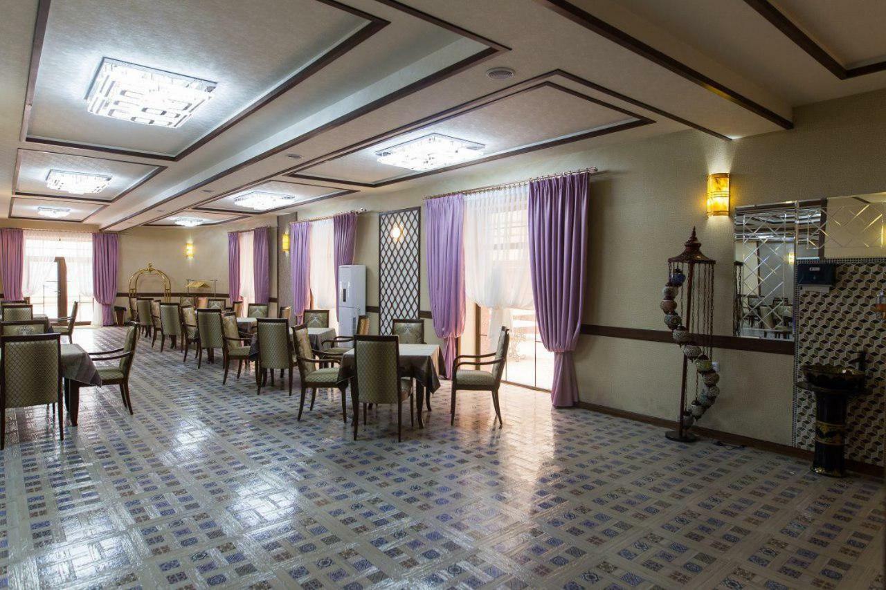 Alexander Hotel Samarkand Buitenkant foto