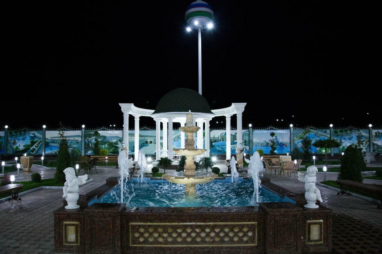 Alexander Hotel Samarkand Buitenkant foto